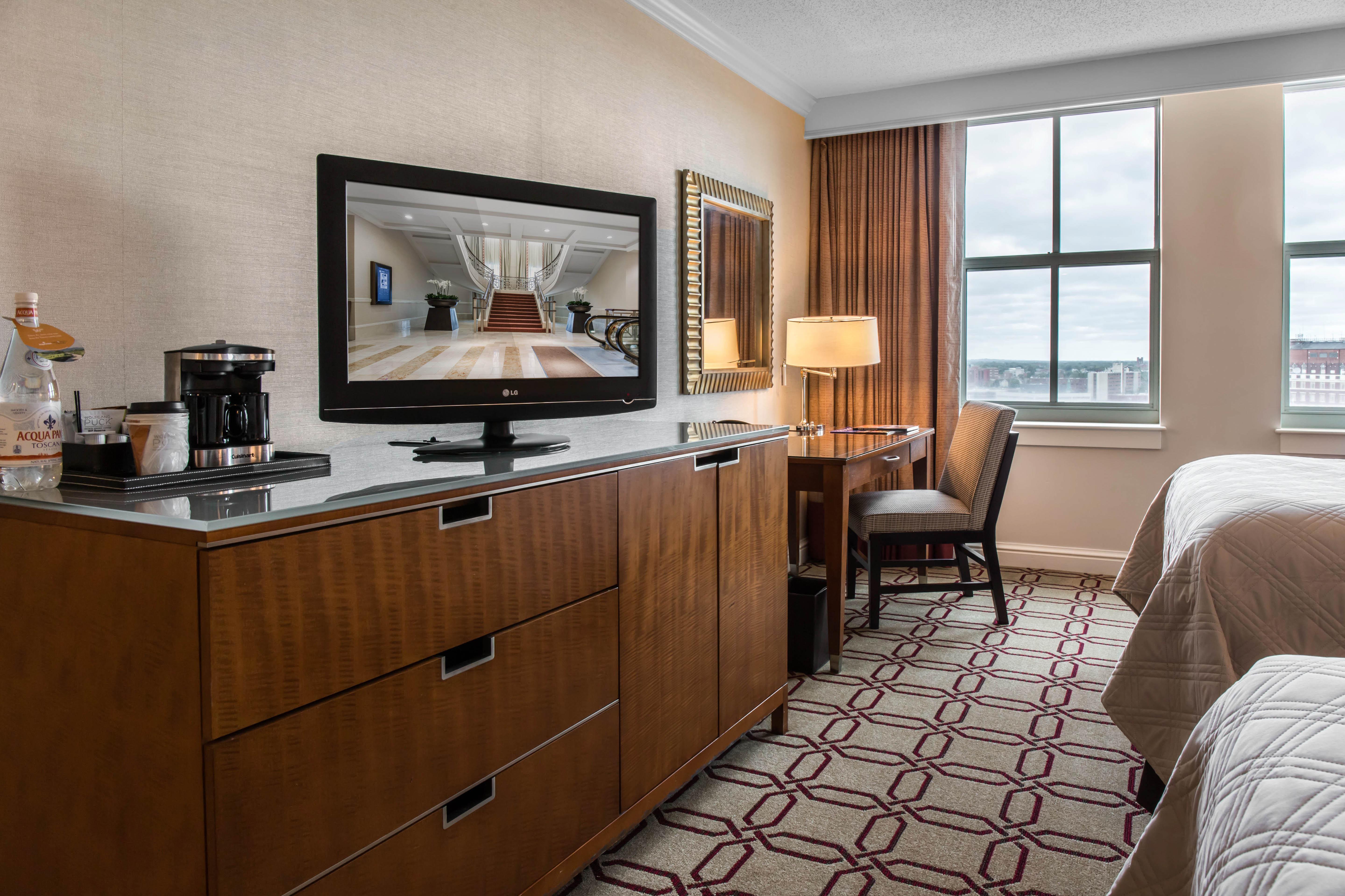 Omni Providence Hotel Екстериор снимка